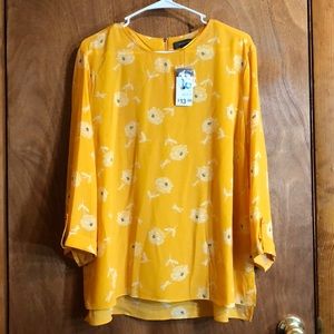 Primark NWT Mustard floral top